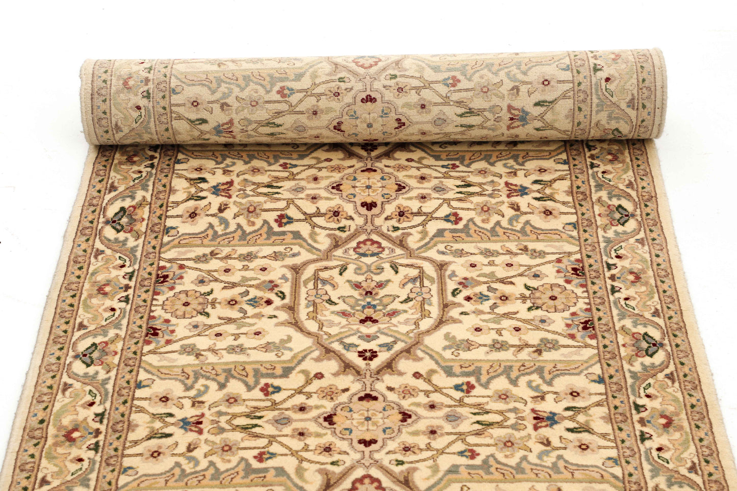 TRADITIONAL-D40597