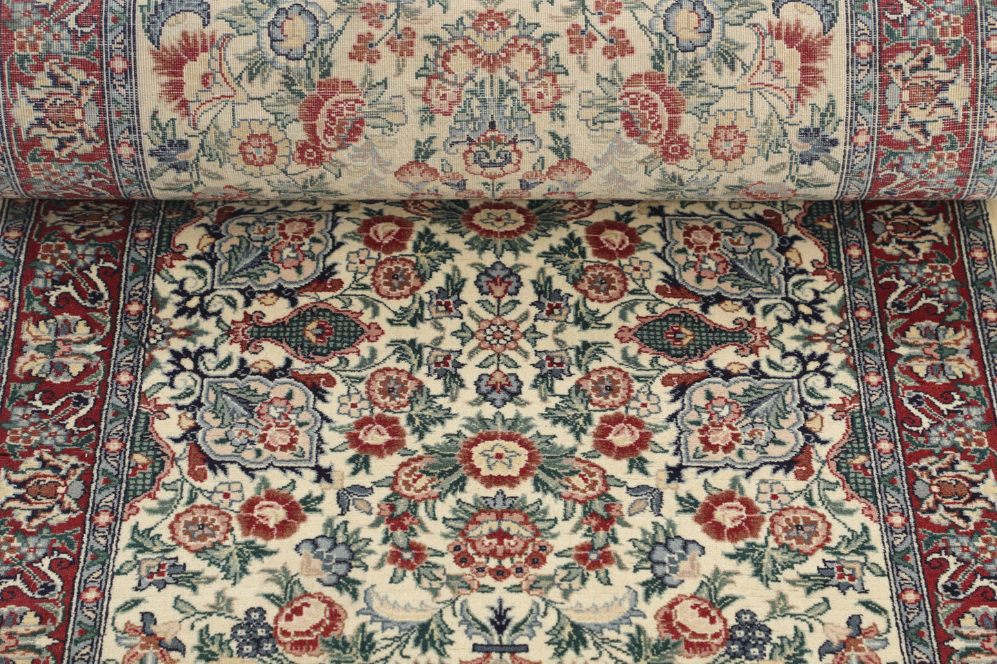 TRADITIONAL-D40579