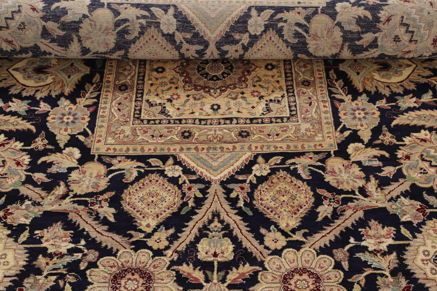 TRADITIONAL-D40557