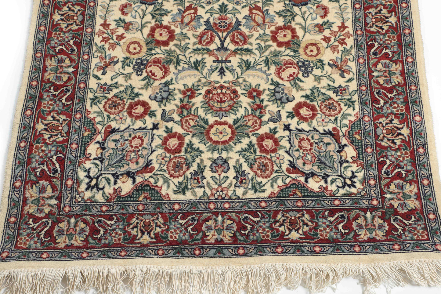 TRADITIONAL-D40579