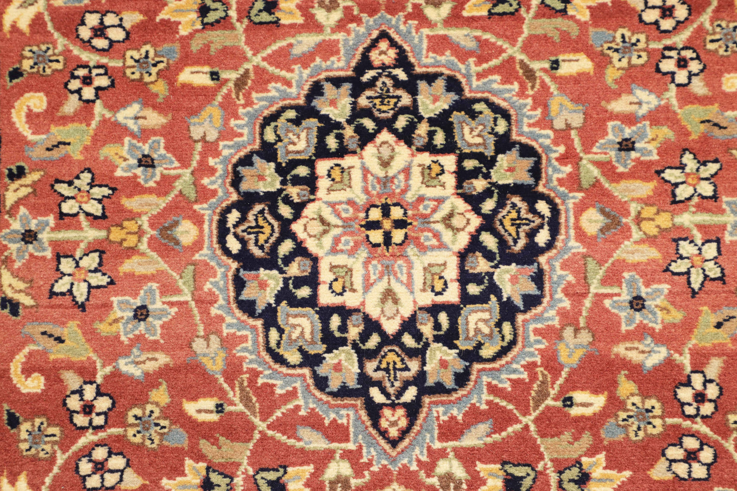 TRADITIONAL-D40600