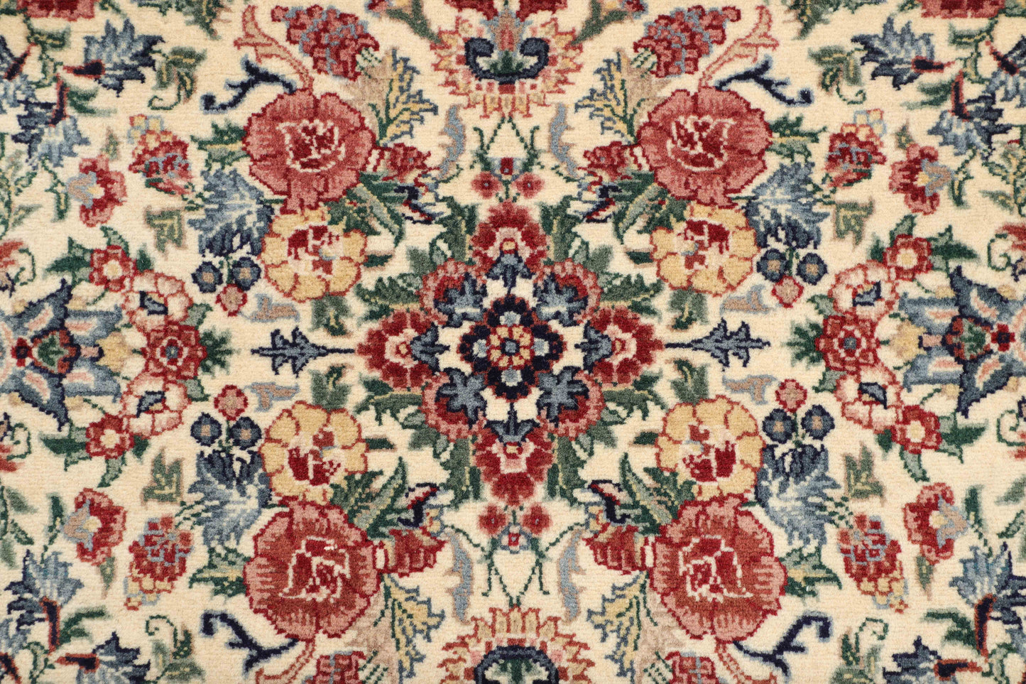 TRADITIONAL-D40587