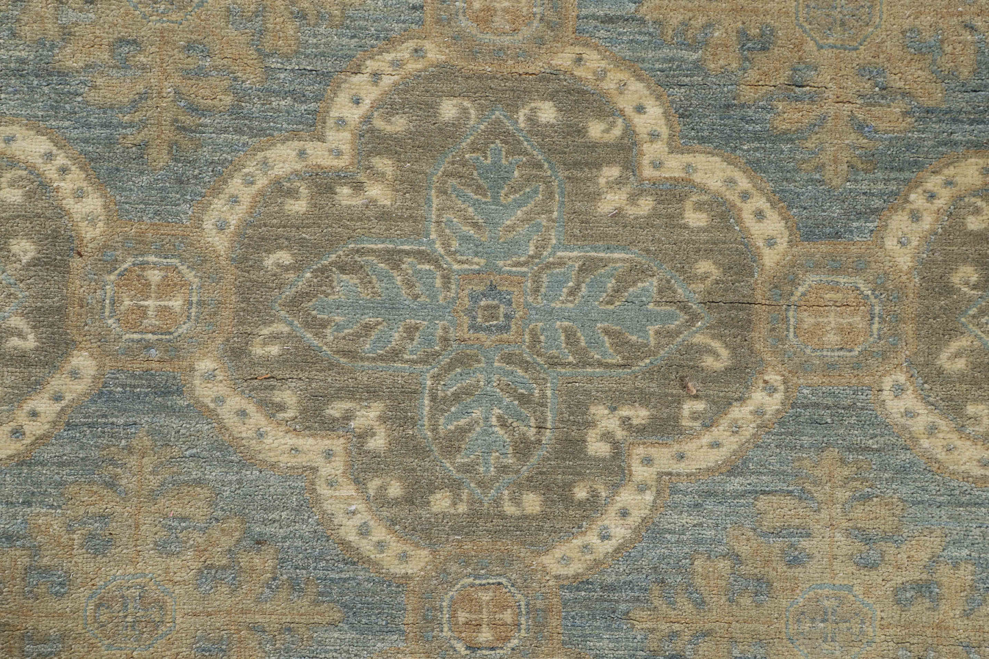 TRANSITIONAL-D52280