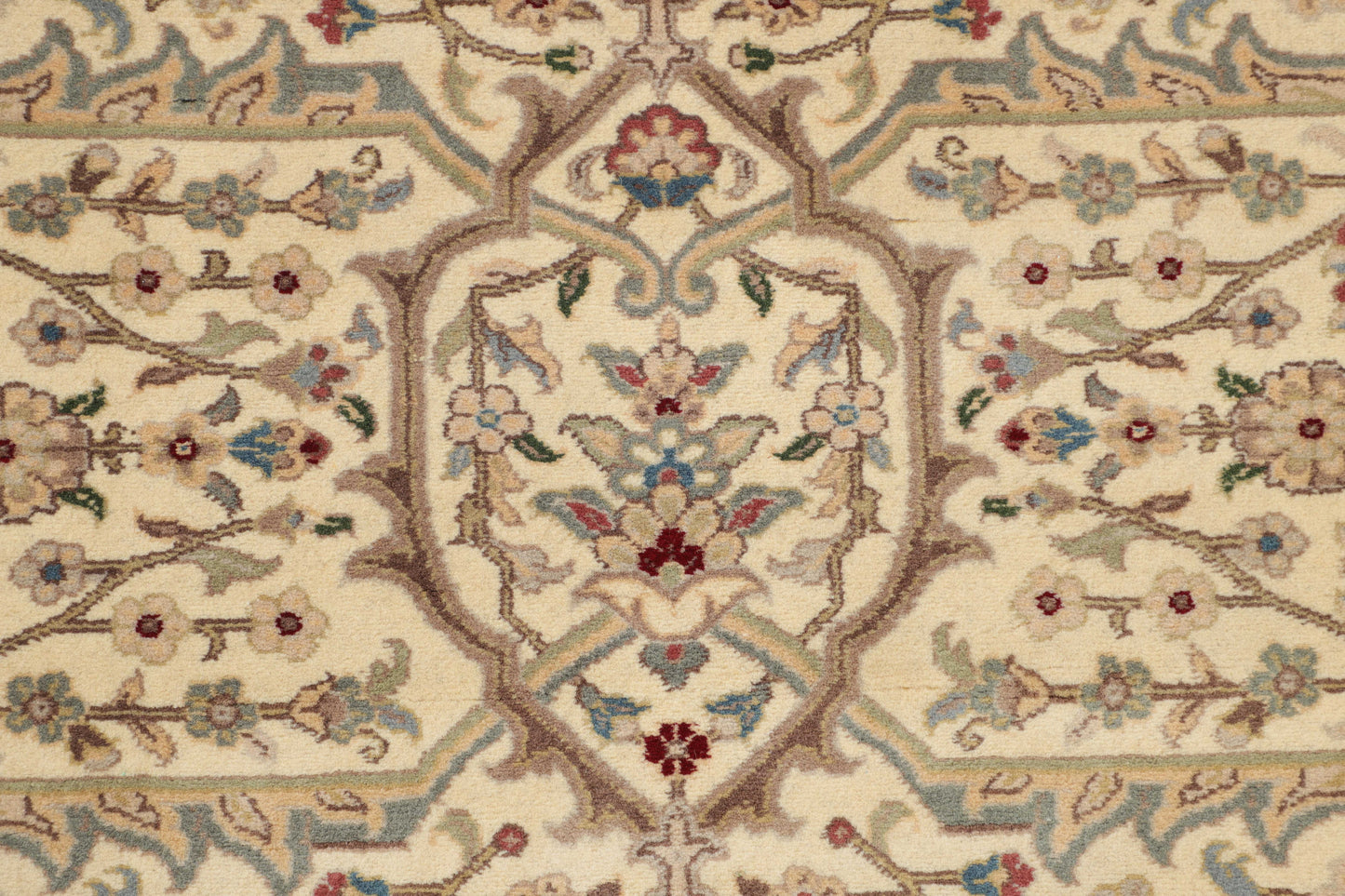 TRADITIONAL-D40602