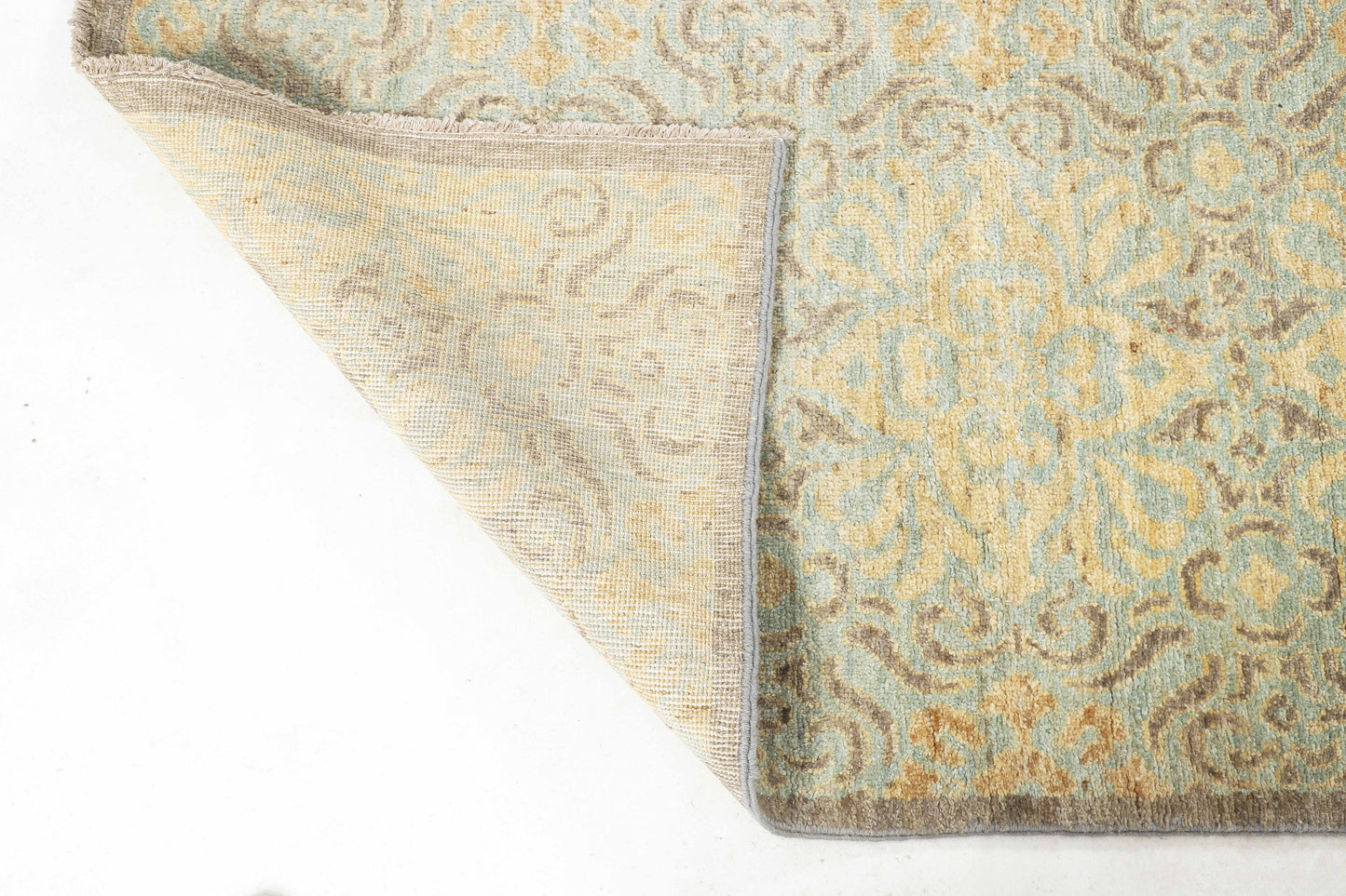 TRANSITIONAL-D51772