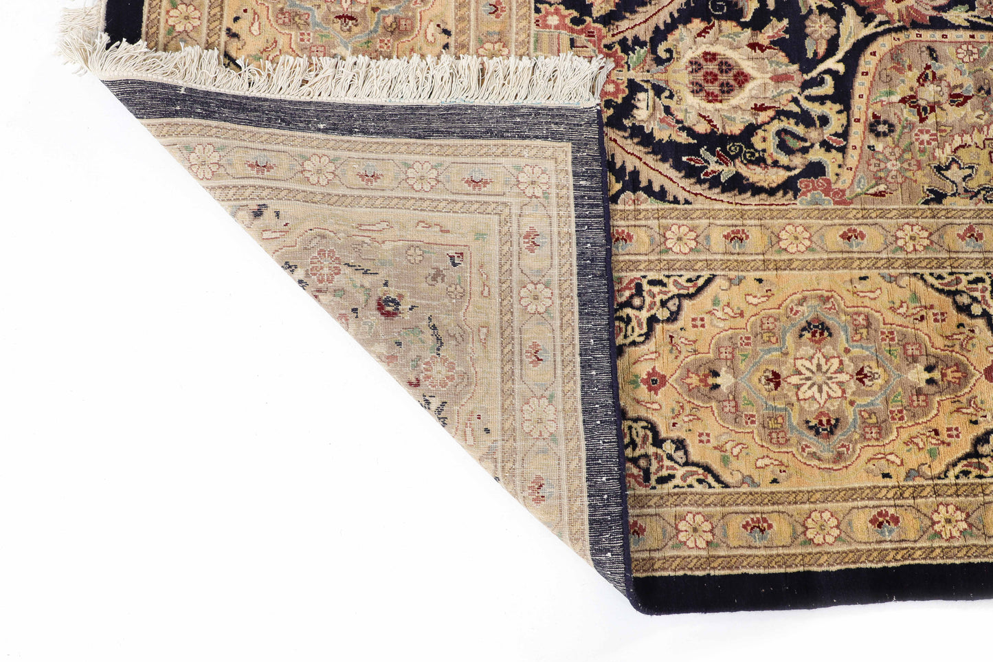 TRADITIONAL-D40557