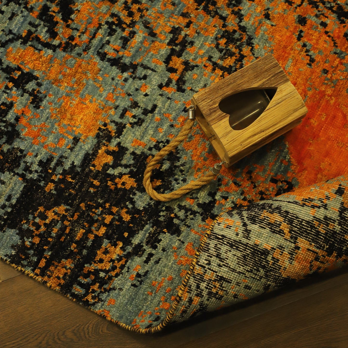 TRANSITIONAL-D57070