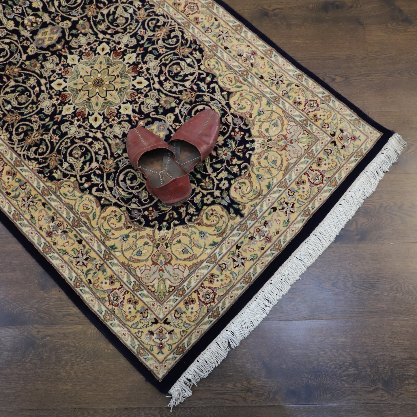 TRADITIONAL-D40630