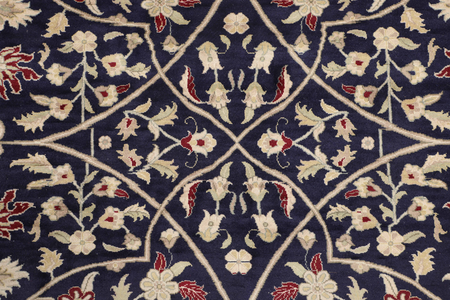 TRADITIONAL-D40519