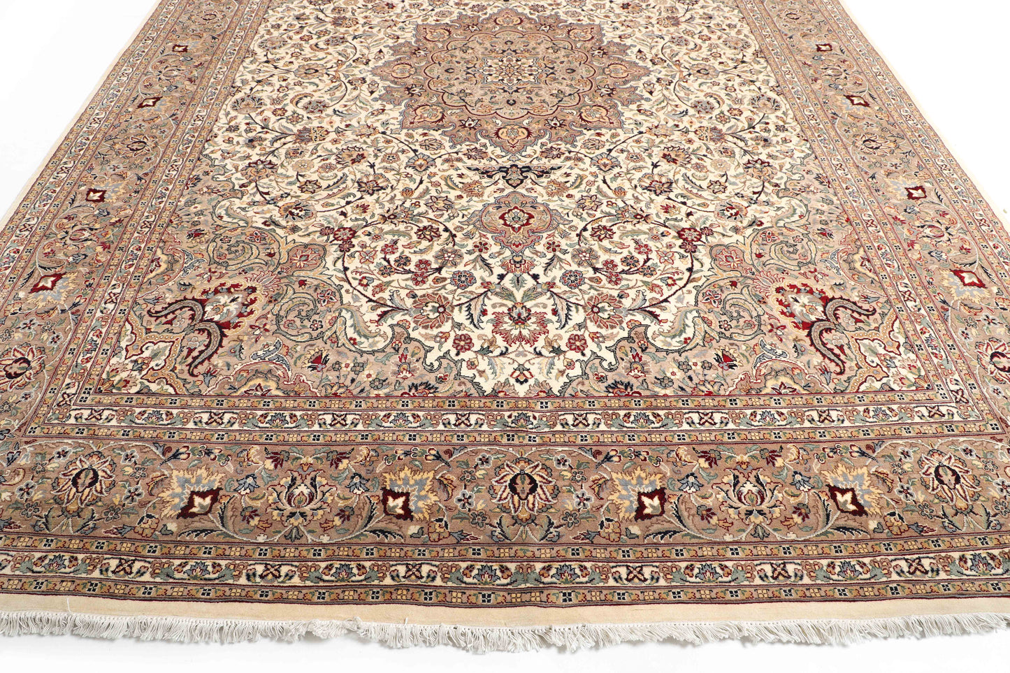 TRADITIONAL-D40553