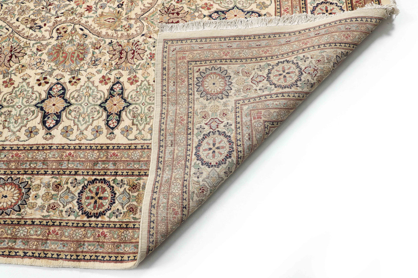 TRADITIONAL-D40551