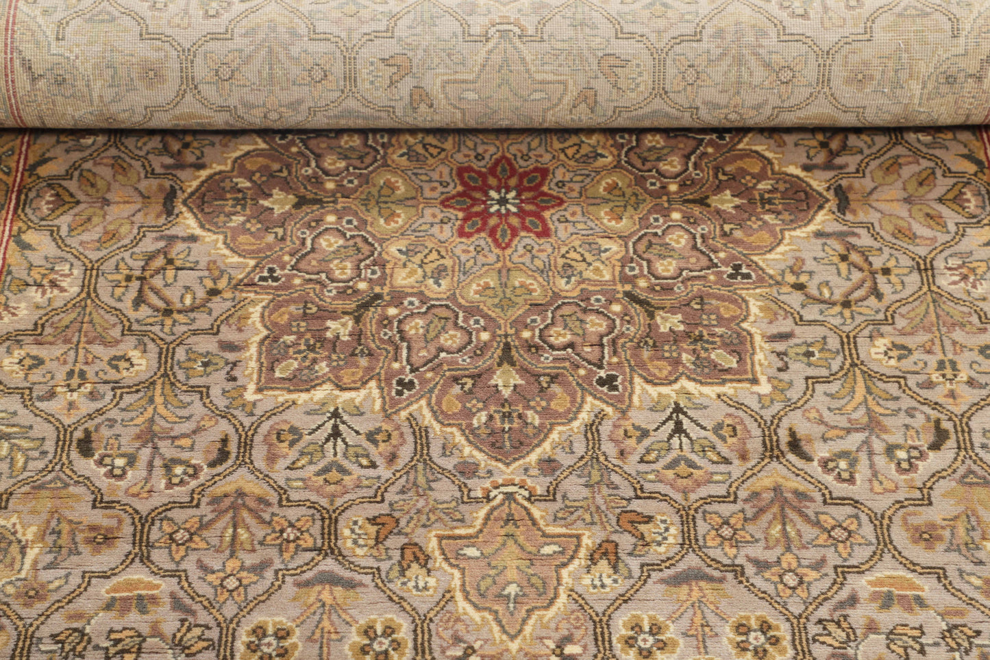 TRADITIONAL-D42797
