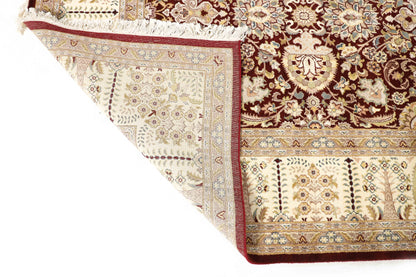 TRADITIONAL-D49283